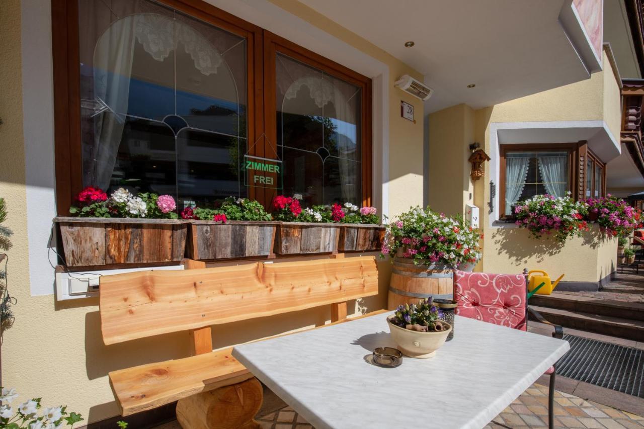 Alpenresidenz Trisanna Bed & Breakfast Ischgl Exterior photo