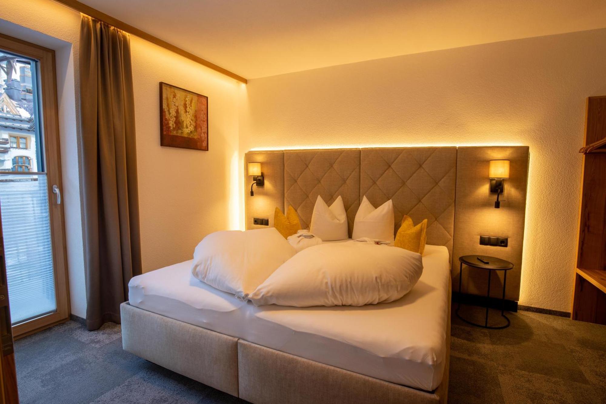 Alpenresidenz Trisanna Bed & Breakfast Ischgl Exterior photo